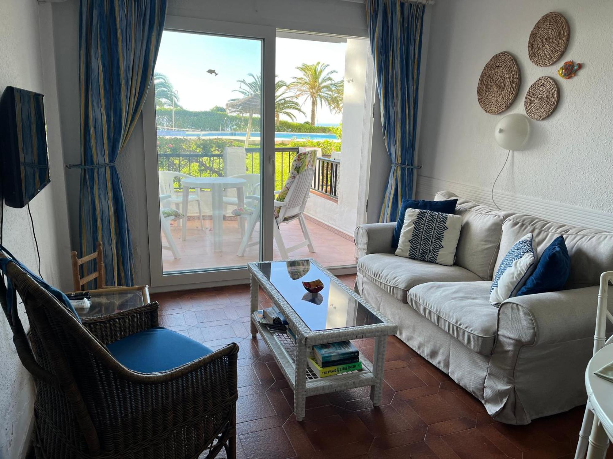 Sea & Pool View Garden Apartment Las Palmeras Нерха Экстерьер фото